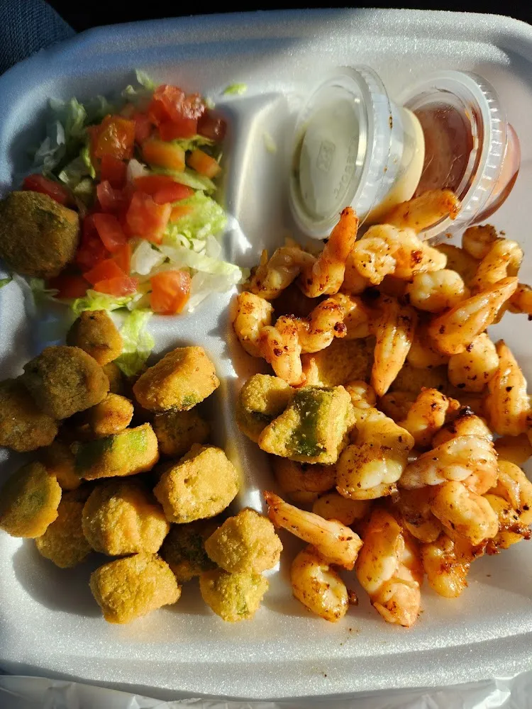 Fried Crawfish Salad